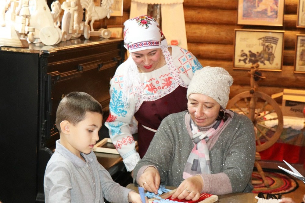 Анжелика Сапунова на мастер-классе в в музее Сергея Рахманинова в Ивановке