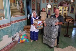 Тамбовские волонтёры отвезли гумпомощь в госпиталь Новоайдара