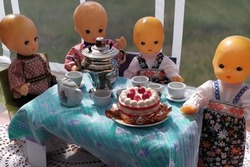 Здравствуй, Бигги! Жительница Ржаксы коллекционирует и реставрирует советских кукол