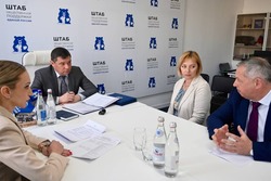 Капремонт, дороги и газификация: Евгений Первышов провел личный прием