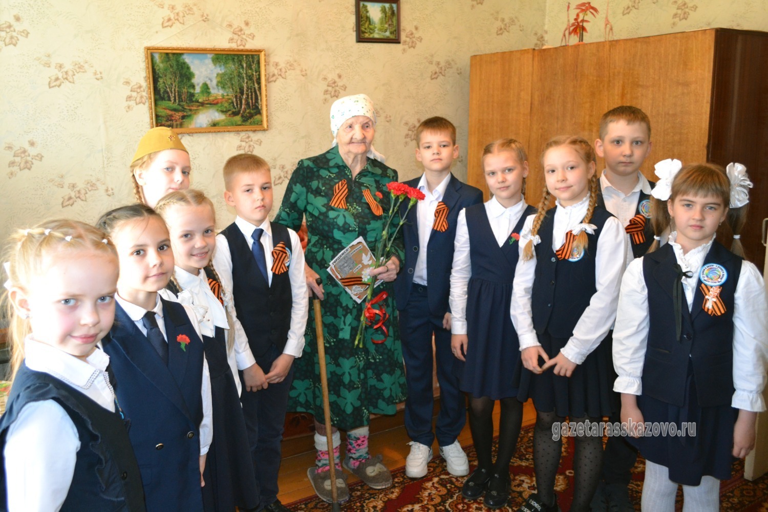 На память о встрече накануне 9 Мая
