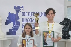 Брат и сестра из Котовска привезли медали с первенства ЦФО по шахматам 