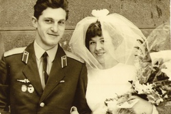 Тамбовские семьи, прожившие в браке более 25 лет, награждены медалью «За любовь и верность»