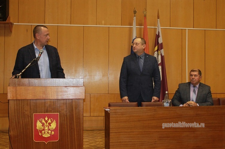 Евгений Голенков избран главой Никифоровского муниципального округа | Знамя