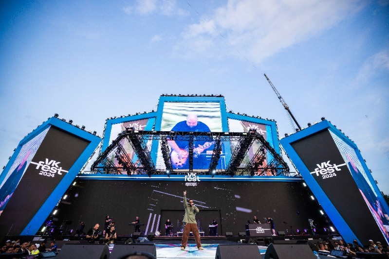 Nokia 6300 porno filmlar Men videoni shunday masturbatsiya qilaman