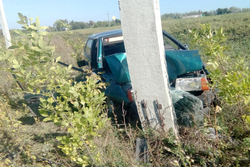 В Инжавинском районе «КамАЗ» врезался в «Восьмёрку»: два человека погибли