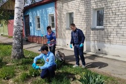Экологический отряд школы №5 взял шефство над одной из улиц Тамбова 