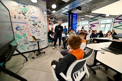 Воспитанники детских домов научатся работать с искусственным интеллектом