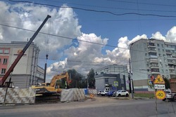 Работы по замене водопровода в Тамбове на углу Подвойского и Чичканова закончат в середине сентября