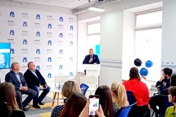 Тамбовская молодёжь накануне Дня космонавтики играла в «РосКвиз» 
