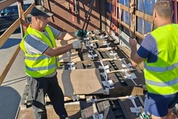 Тамбовчане доставили в Новоайдар отреставрированные плиты мемориала