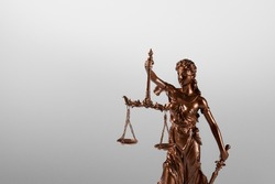 Тамбовчанина оштрафовали за татуировку в виде свастики