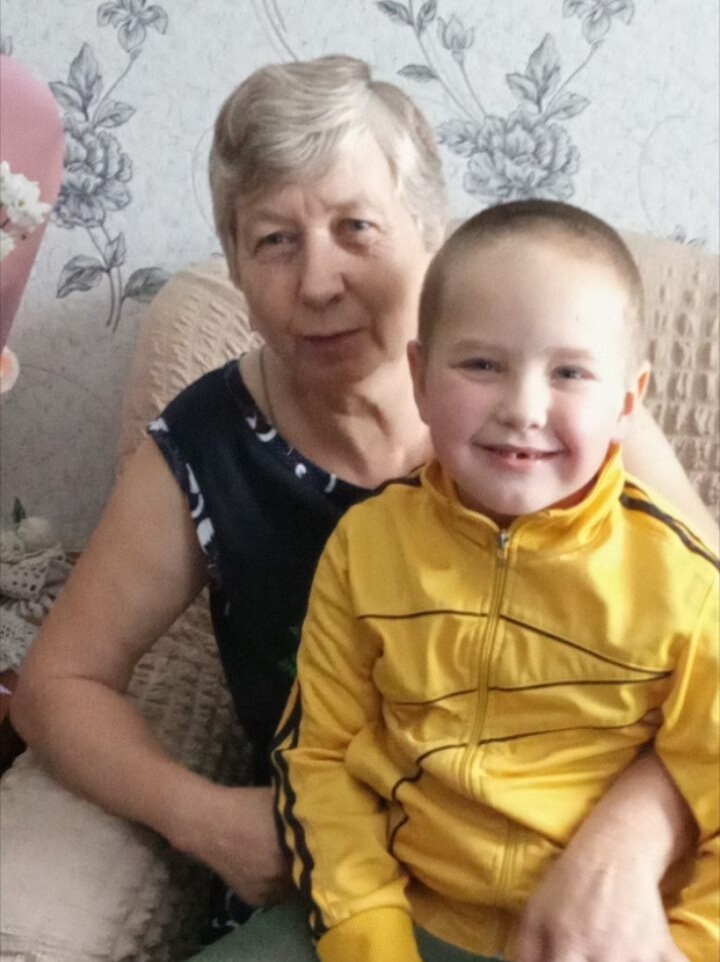 Наталья Мальцева с внуком