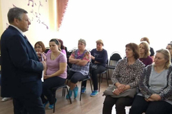Тамбовские единороссы продолжают проводить встречи с гражданами по поправкам к Конституции
