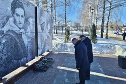 Губернатор Тамбовской области присоединился к акции «Защитим память героев»