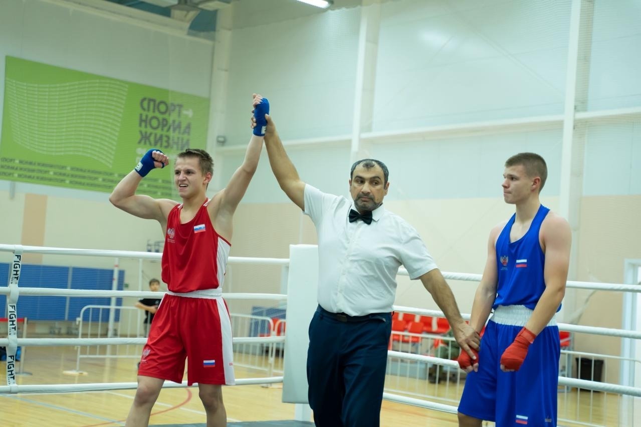 Победа над соперником 