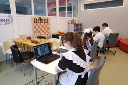 IT - технологии помогают учащимся Тулиновской школы осваивать шахматы