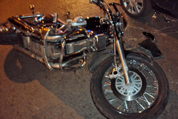 На севере Тамбова «Лада» врезалась в мотоцикл: два человека пострадали