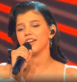 Юная вокалистка из Никифоровки вышла в полуфинал телешоу «Ты супер!»