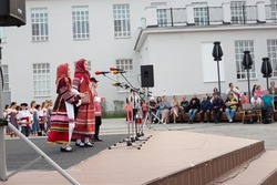 В Тамбове на открытой сцене «У Знамёнки» выступит фольклорный ансамбль «Берегиня»