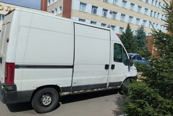 Пичаевский предприниматель оплатил 200 тысяч рублей налогов после ареста микроавтобуса