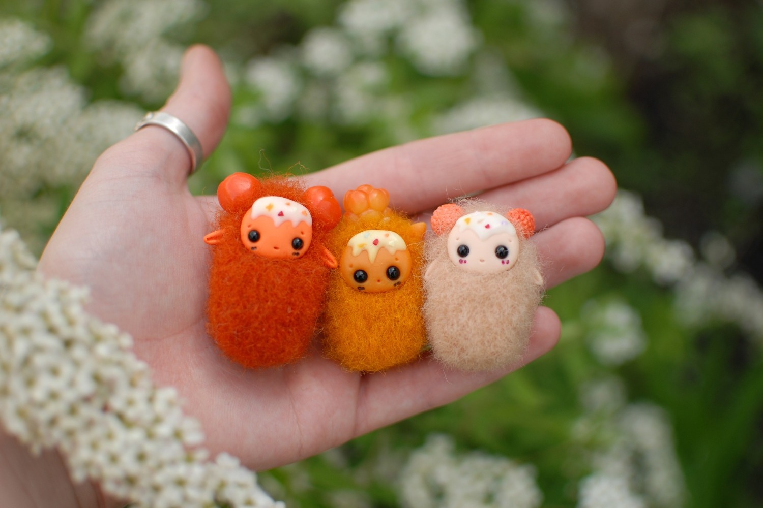 игрушки из сухой шерсти