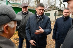 Евгений Первышов проверил, как ликвидируют последствия взрыва газа в многоэтажке в Кирсанове