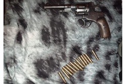 Тамбовские полицейские изъяли у сельчанина револьвер 1918 года выпуска