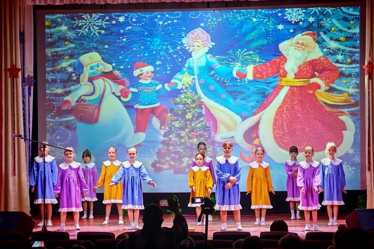 Хороши и ярки — от главы подарки!