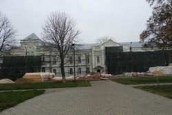 Гендиректора фирмы «СтройГарант» обвиняют в хищении 3,8 миллиона рублей