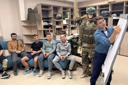 Проект «Диалог с Героем» помогает тамбовчанам-ветеранам СВО наработать навыки публичных выступлений