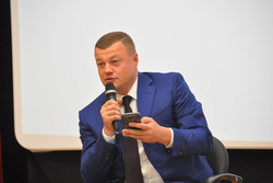 Александр Никитин: три года во главе области