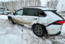 В ДТП с двумя иномарками в Умётском округе пострадала пассажирка