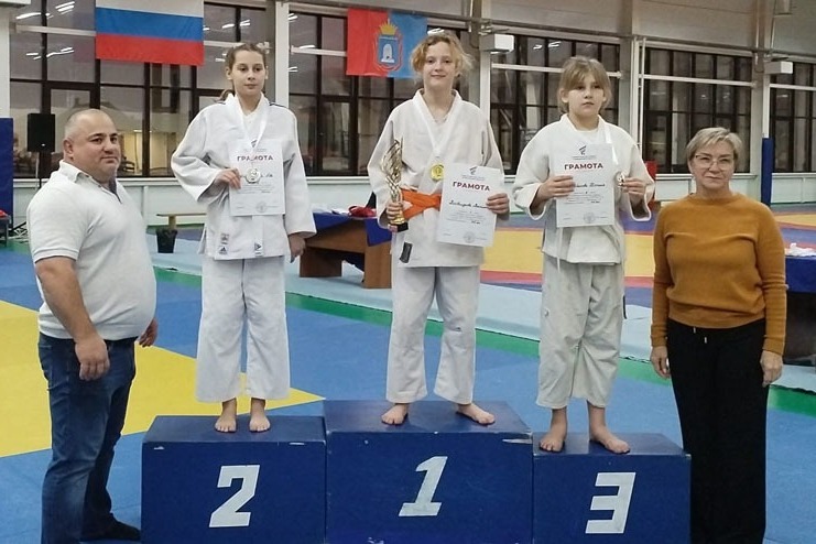 На высшей ступени пьедестала Василиса Всеволодова