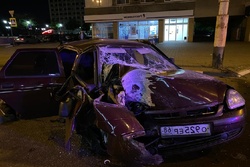 В центре Тамбова «Лада» врезалась в столб: водитель погиб