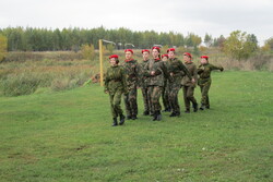 Тамбовские школьники и студенты стали участниками военно-спортивной игры «В зоне повышенного внимания»