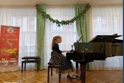 10-летнюю пианистку из Тамбова пригласили выступить в Карнеги-холл в США