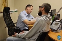 Полицейские задержали «художника», изрисовавшего тамбовский Арбат 