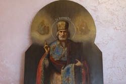 В Уваровское благочиние вернулась отреставрированная икона Николая Чудотворца