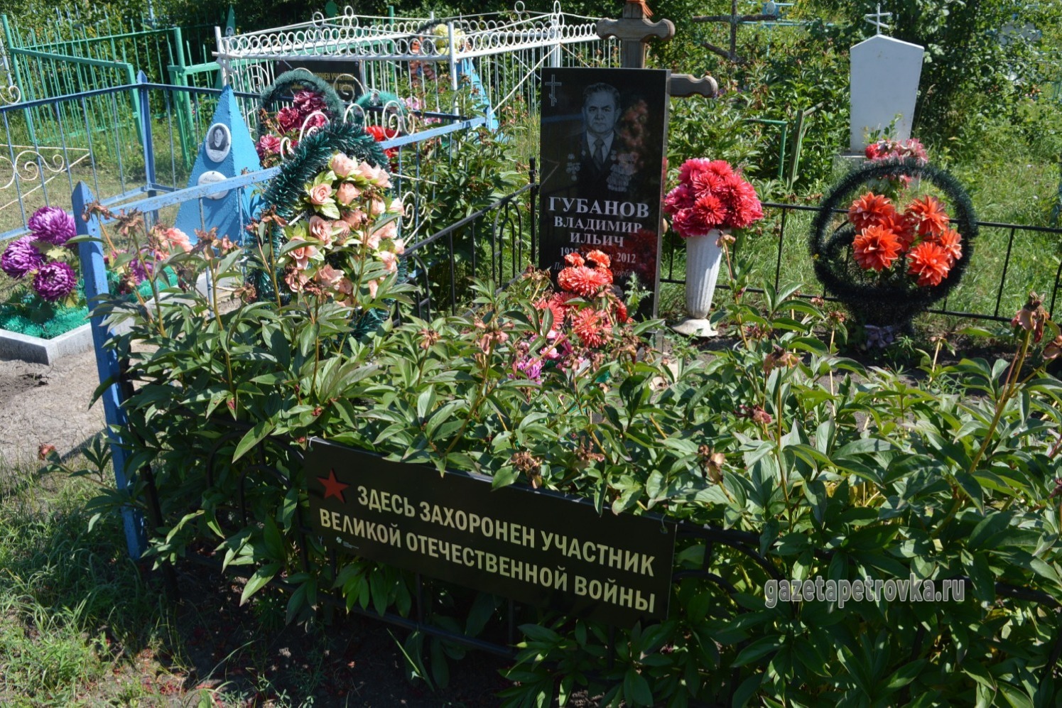 На шехманском кладбище захоронено немало фронтовиков