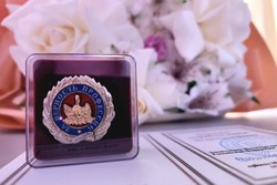 Четверым тамбовчанам вручили нагрудные знаки министерства просвещения РФ