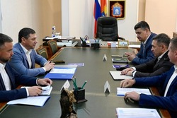 Врио главы Тамбовской области Евгений Первышов и председатель Центрально-Черноземного банка Сбербанка Александр Абрамкин обсудили развитие региона
