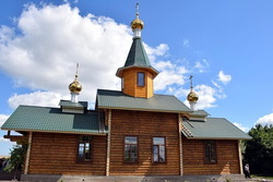 Храм Святой Троицы освятили в селе Каравино Инжавинского района