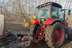 В Ржаксинском округе тракторист потерял ногу во время уборочной кампании
