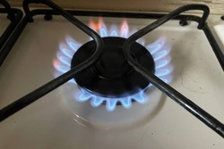 Два человека погибли при взрыве бытового газа в Кирсанове