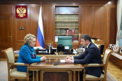 Валентина Матвиенко и Евгений Первышов провели рабочую встречу