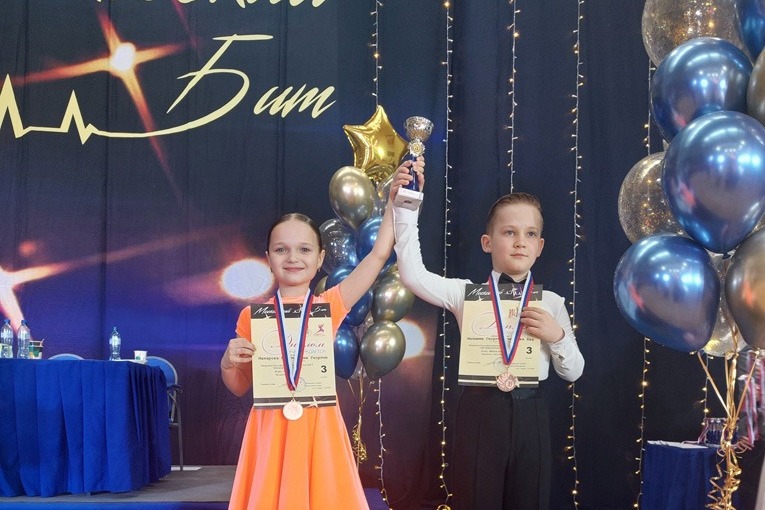 Танцевальная пара Георгий Малышев и Ева Макарова