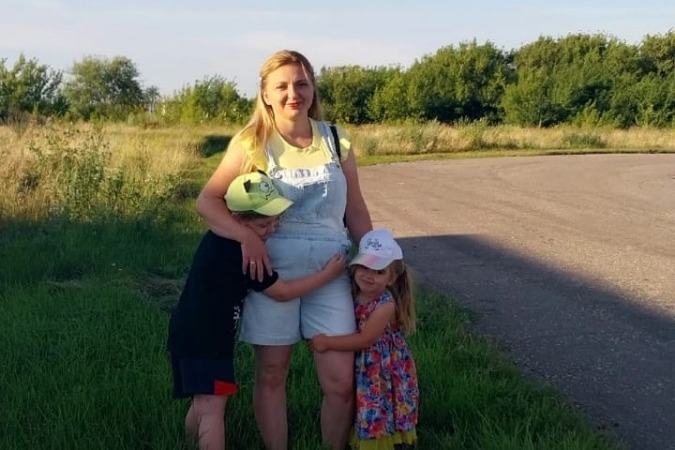 Алина Ворухина с детьми