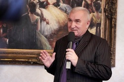 Директор «Ивановки» Александр Ермаков стал лауреатом государственной премии в области литературы и искусства