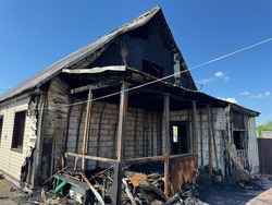 Многодетная семья из Сампурского округа осталась без дома после пожара